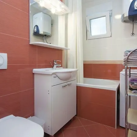 Apartment Lacic - Tisno